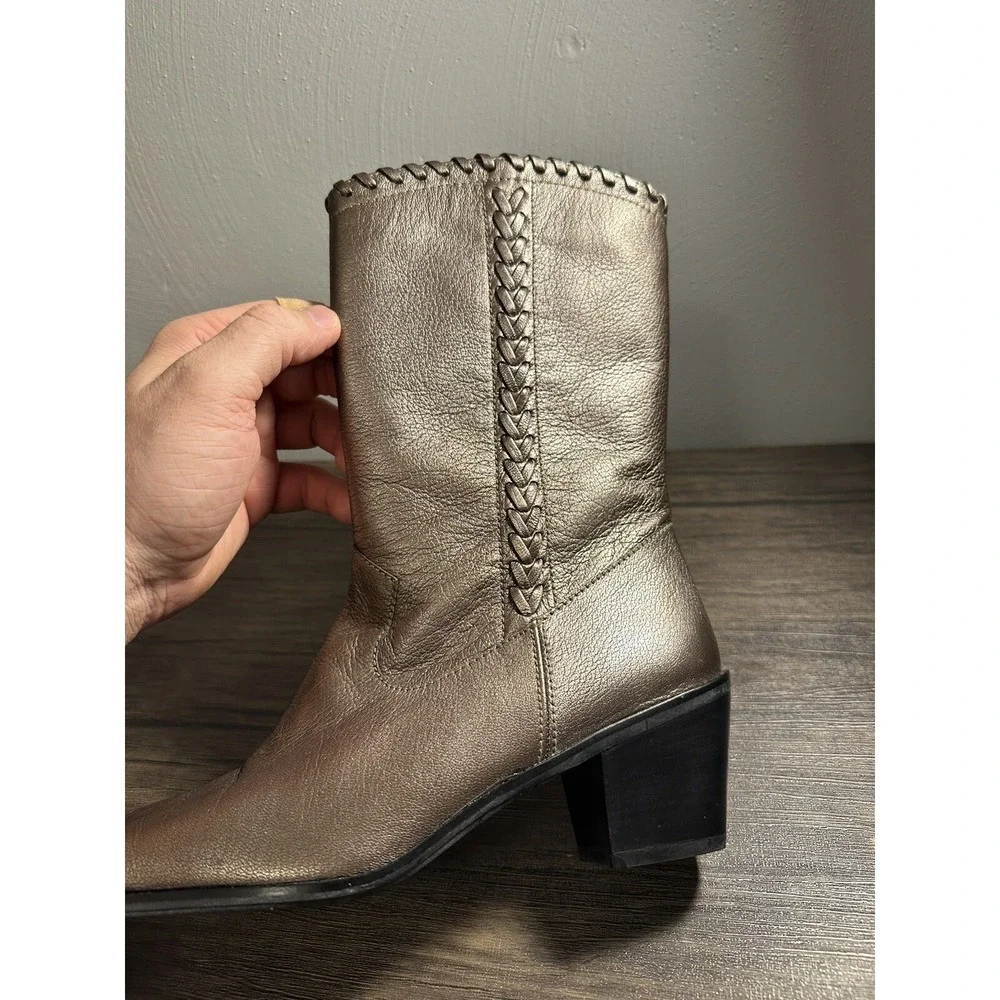 STUART WEITZMAN Women's Leather Whipstitch Trim Western‎ Ankle Boots Size 8 M